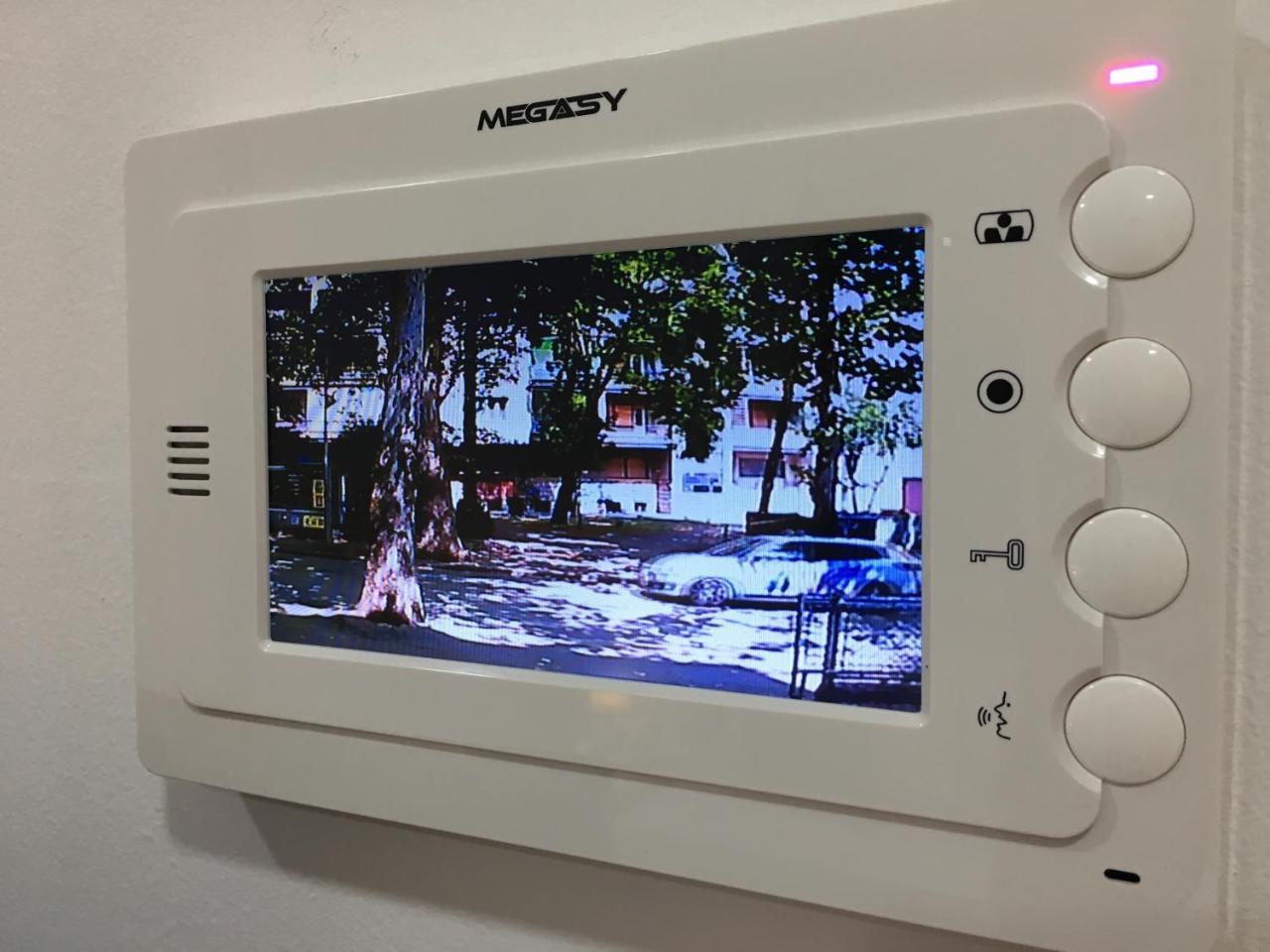 Apartments Valentina - Free Parking Мостар Екстериор снимка